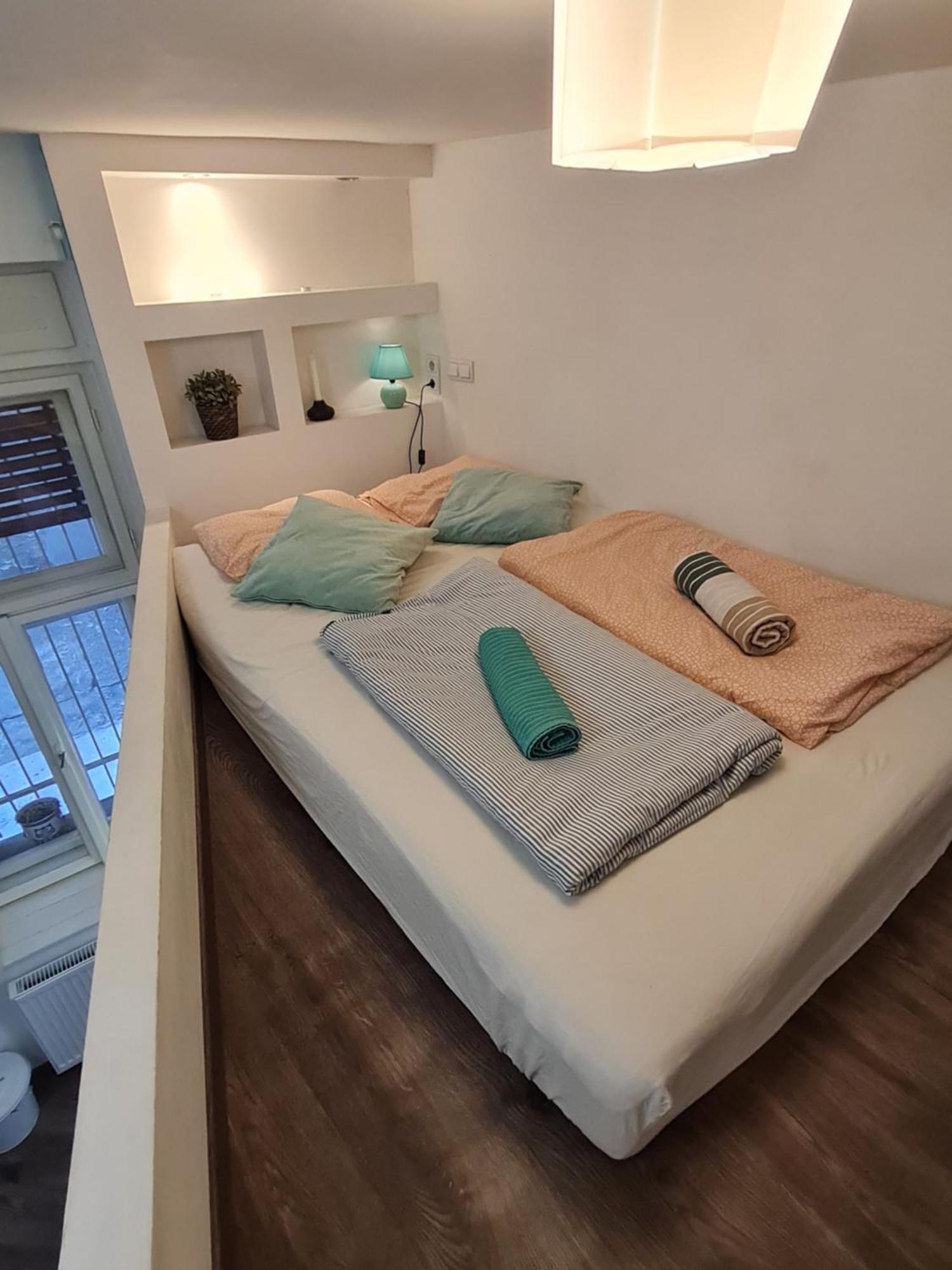 Turquoise Lofts Apartment Budapest Room photo